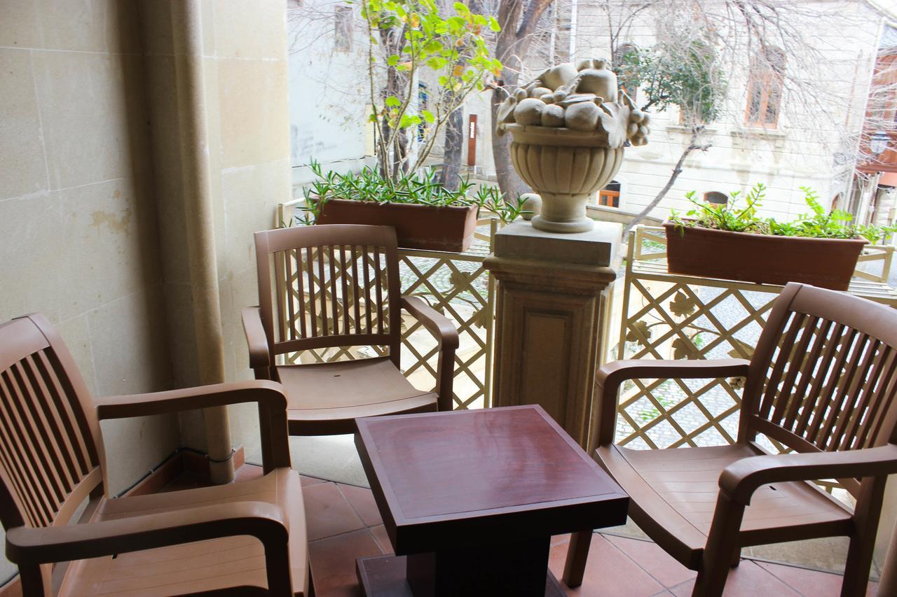 Deniz Inn Boutique Hotel Баку Екстер'єр фото