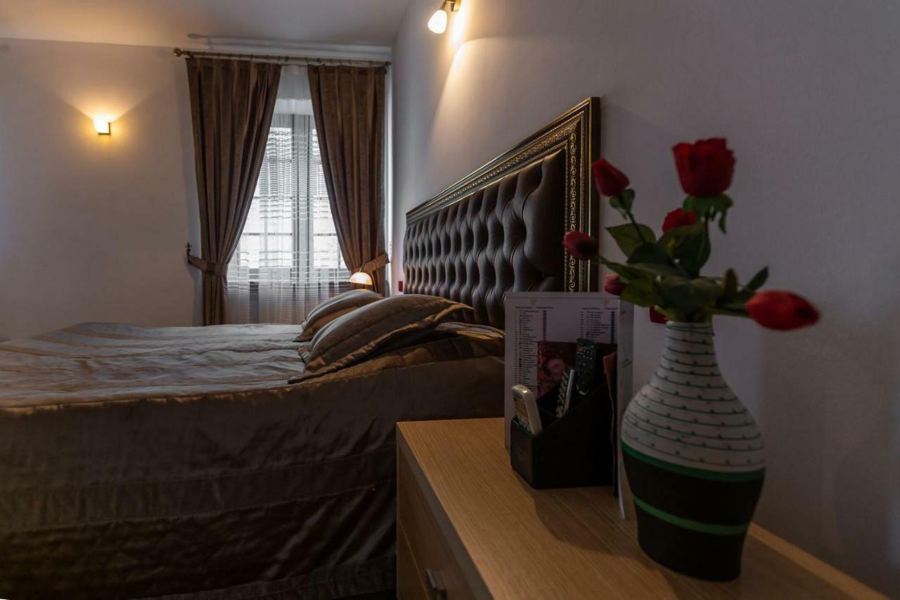 Deniz Inn Boutique Hotel Баку Екстер'єр фото